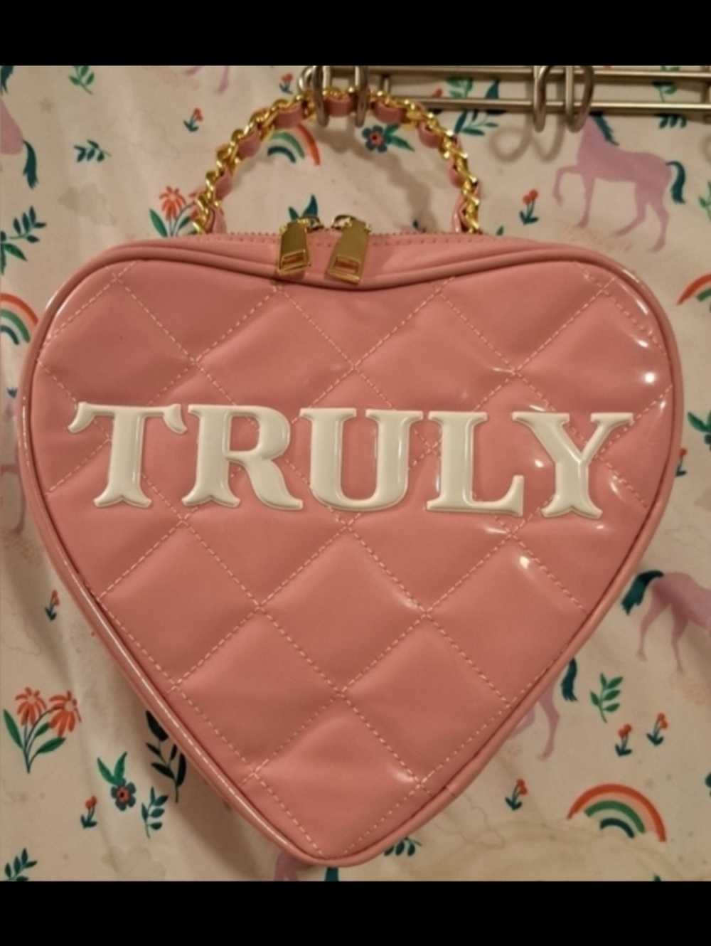 NWOT Truly Pink Patent Quilt Heart Travel Cosmetic Beauty Purse Bag